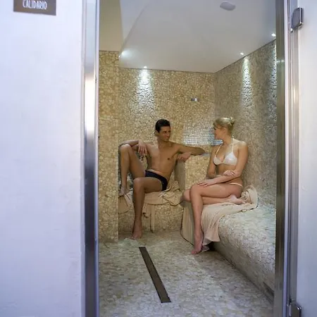 Reale لوريسيا